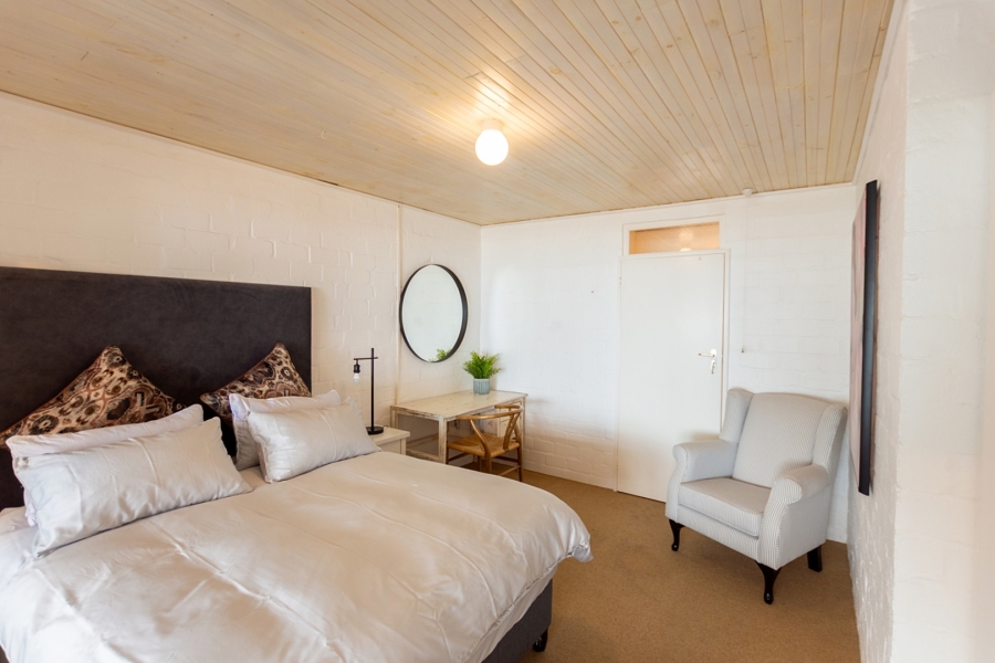 3 Bedroom Property for Sale in Britannia Bay Western Cape